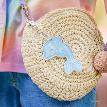 Lade das Bild in den Galerie-Viewer, Delfinliebe - STICK 18x30