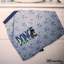 Lade das Bild in den Galerie-Viewer, DANCE - STICK 18x30