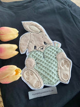 Lade das Bild in den Galerie-Viewer, KuschelMümmel - STICK 13x18