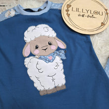 Lade das Bild in den Galerie-Viewer, kleines Lamm - STICK 10x10