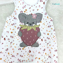 Lade das Bild in den Galerie-Viewer, Erdbeermaus - STICK 15x24