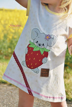 Lade das Bild in den Galerie-Viewer, Erdbeermaus - STICK 16x26