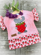 Lade das Bild in den Galerie-Viewer, Erdbeermaus - STICK 15x24