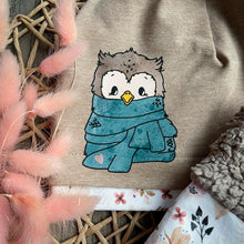 Lade das Bild in den Galerie-Viewer, Kuscheleule - PLOTT