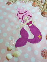 Lade das Bild in den Galerie-Viewer, Sweet Mermaid - STICK 16x26