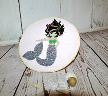 Lade das Bild in den Galerie-Viewer, Sweet Mermaid - STICK 13x18