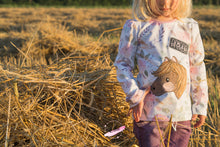 Lade das Bild in den Galerie-Viewer, Pferdeliebe - STICK 15x24