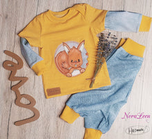 Lade das Bild in den Galerie-Viewer, Hörnchen - STICK 16x26