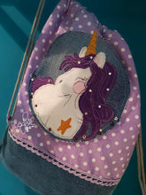 Lade das Bild in den Galerie-Viewer, WinterEinhorn - STICK 16x26