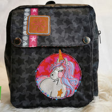 Lade das Bild in den Galerie-Viewer, WinterEinhorn - STICK 10x10