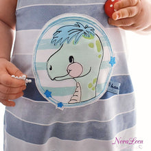 Lade das Bild in den Galerie-Viewer, Cool Dino - STICK 13x18