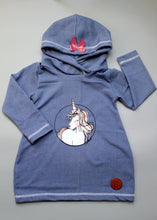 Lade das Bild in den Galerie-Viewer, WinterEinhorn - PLOTT