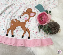 Lade das Bild in den Galerie-Viewer, Rehkitz - STICK 10x10