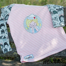 Lade das Bild in den Galerie-Viewer, Ahoi Matrose Mädchen - STICK 10x10