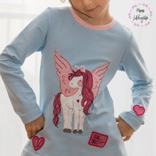 Lade das Bild in den Galerie-Viewer, Little Pegasus - STICK 16x26