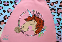 Lade das Bild in den Galerie-Viewer, Einhornliebe - PLOTT