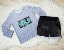 Lade das Bild in den Galerie-Viewer, WILD........ - STICK 10x10