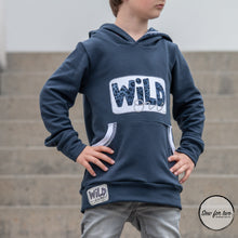 Lade das Bild in den Galerie-Viewer, WILD........ - STICK 13x18