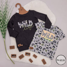 Lade das Bild in den Galerie-Viewer, WILD........ - STICK 10x10