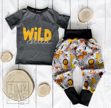 Lade das Bild in den Galerie-Viewer, WILD........ - PLOTT