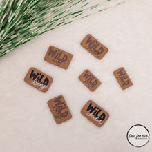 Lade das Bild in den Galerie-Viewer, WILD........ - PLOTT