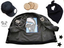 Lade das Bild in den Galerie-Viewer, Stinktier - PLOTT