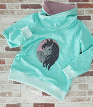 Lade das Bild in den Galerie-Viewer, BohoPferd - STICK 18x30