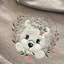 Lade das Bild in den Galerie-Viewer, kleiner Igel - STICK 18x30