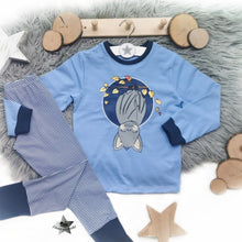 Lade das Bild in den Galerie-Viewer, Flatter Fledermaus - PLOTT