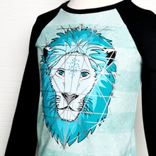 Lade das Bild in den Galerie-Viewer, GeometricLion - PLOTT