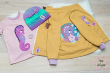 Lade das Bild in den Galerie-Viewer, Kleines Seepferdchen - STICK 15x24