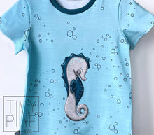 Lade das Bild in den Galerie-Viewer, Kleines Seepferdchen - STICK Kombipaket