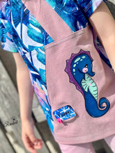 Lade das Bild in den Galerie-Viewer, Kleines Seepferdchen - PLOTT