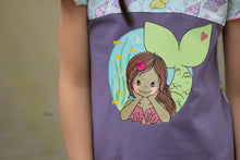 Lade das Bild in den Galerie-Viewer, Meerjungfrau Button - PLOTT