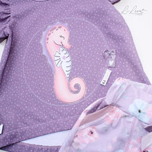 Lade das Bild in den Galerie-Viewer, Kleines Seepferdchen - STICK 18x30