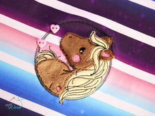 Lade das Bild in den Galerie-Viewer, Kleines Pony - STICK 10x10