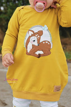 Lade das Bild in den Galerie-Viewer, My little Deer - STICK 18x30