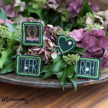 Lade das Bild in den Galerie-Viewer, Kleines Reh - STICK 18x30