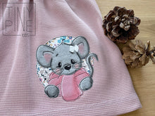 Lade das Bild in den Galerie-Viewer, Wintermaus - STICK 10x10