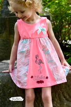 Lade das Bild in den Galerie-Viewer, Frieda und Fred Flamingo - PLOTT