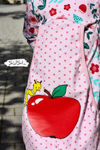 Lade das Bild in den Galerie-Viewer, Apfelraupe - PLOTT