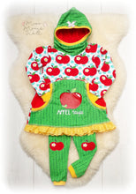 Lade das Bild in den Galerie-Viewer, Apfelraupe - PLOTT