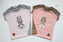 Lade das Bild in den Galerie-Viewer, Hanna und Hans Hase - PLOTT