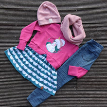 Lade das Bild in den Galerie-Viewer, WinterEinhorn - STICK 13x18