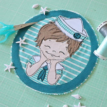 Lade das Bild in den Galerie-Viewer, Ahoi Matrose Junge - APPLI