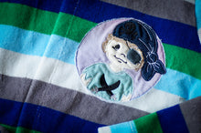 Lade das Bild in den Galerie-Viewer, Ahoi Piraten - STICK 13x18
