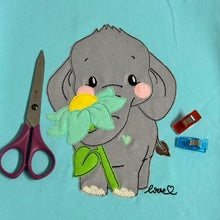 Lade das Bild in den Galerie-Viewer, Blumen Elefant - STICK 18x30
