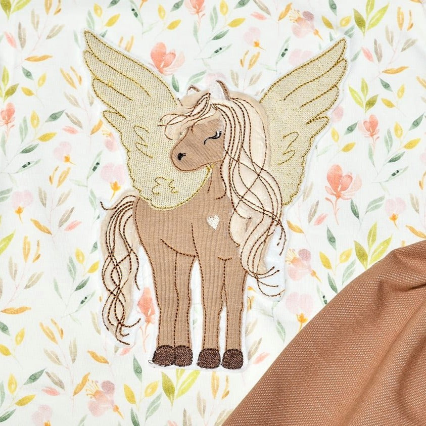 Little Pegasus - STICK 15x24