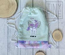 Lade das Bild in den Galerie-Viewer, Spread love Pegasus - STICK 20x30
