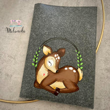 Lade das Bild in den Galerie-Viewer, My little Deer - PLOTT
